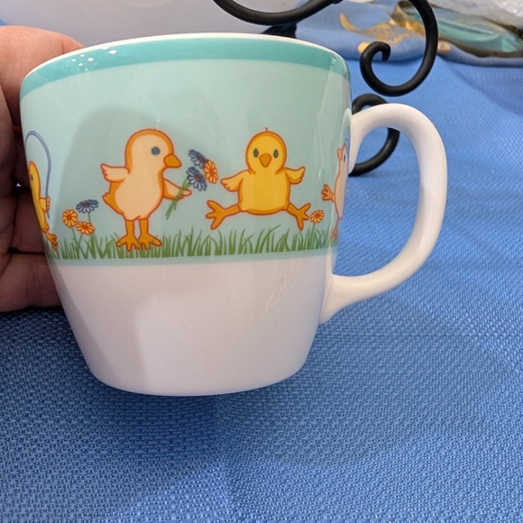 Tiffany and Co Childs Chicks Plate and Cup - Picture 4 of 5